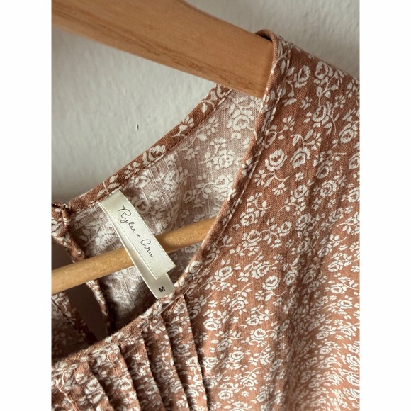 Rylee Cru Vintage Rose Blaire Blouse M - Picture 4 of 4